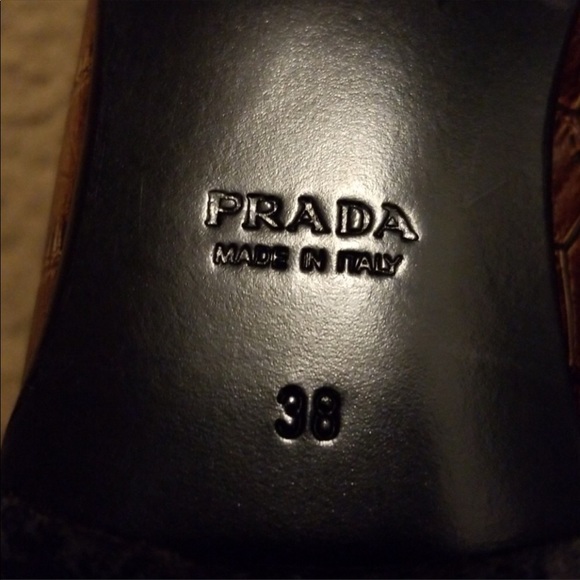 NWOT Leather PRADA crocodile loafers - Picture 6 of 7
